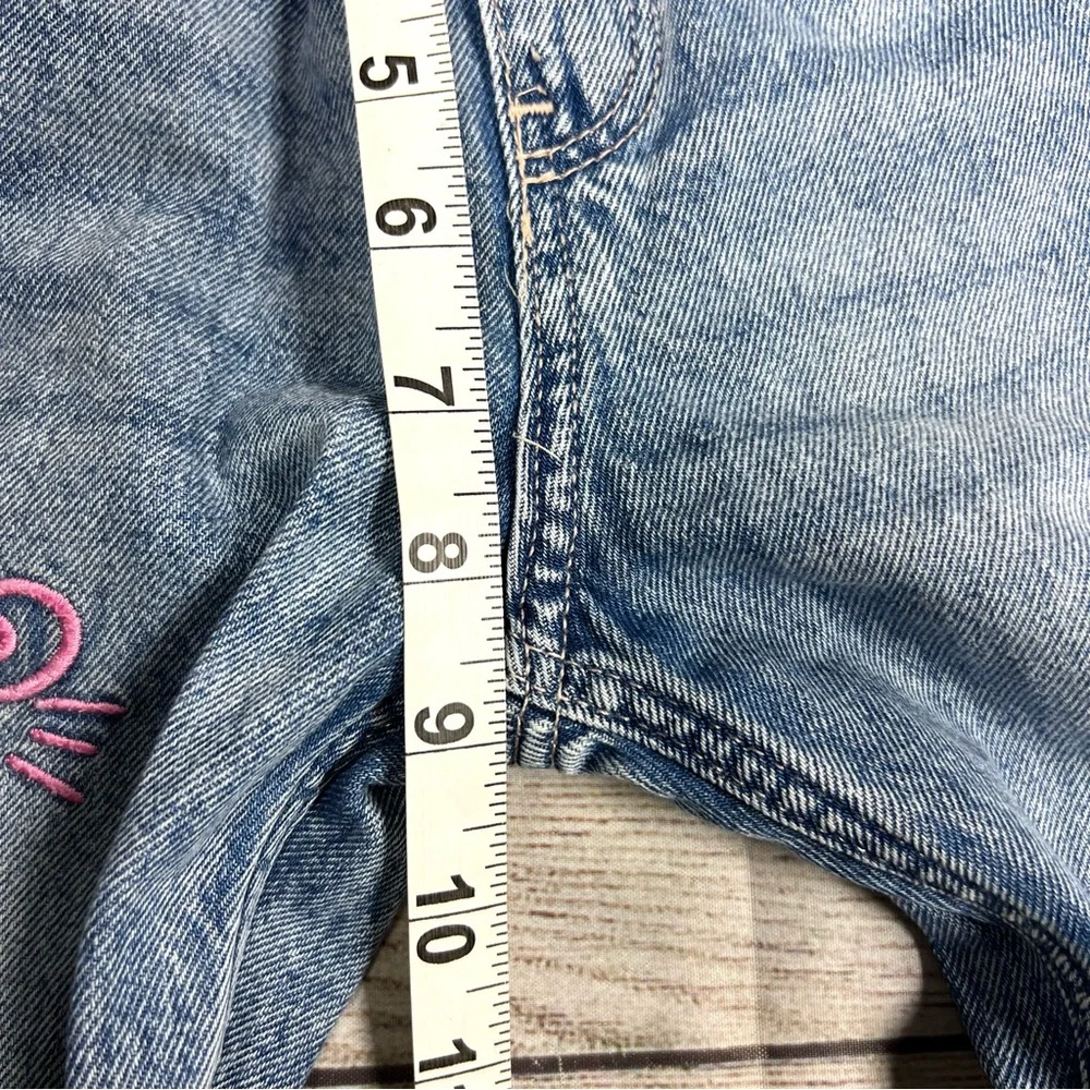 H&M Girls Hello Kitty Relaxed Fit Paper Bag Jeans Embroidered Denim Size 6